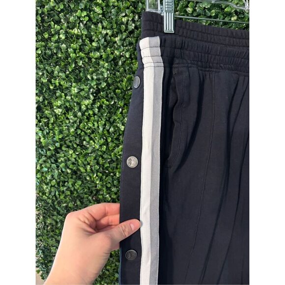 Free People Baby Got Track Black and Blue Pull Away Sweatpants Sz Medium High Wa - Picture 3 of 6